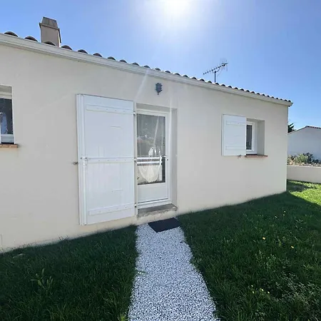 Maison Neuve La Terriere, 1.4km, Terrasse, Label Clevacances - Fr-1-194-322 La Tranche-sur-Mer
