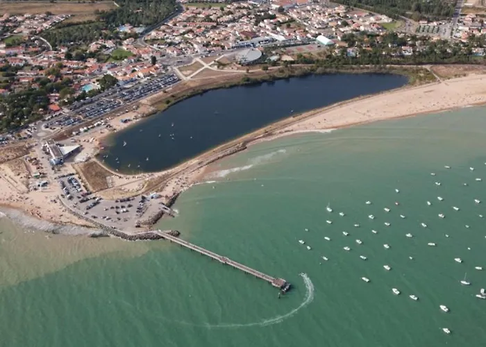 Nyaraló Maison Neuve La Terriere, 1.4km, Terrasse, Label Clevacances - Fr-1-194-322